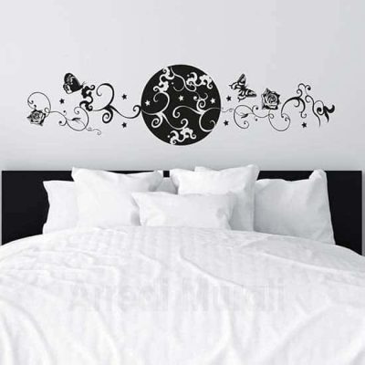 Wall sticker testata letto con fiori e farfalle