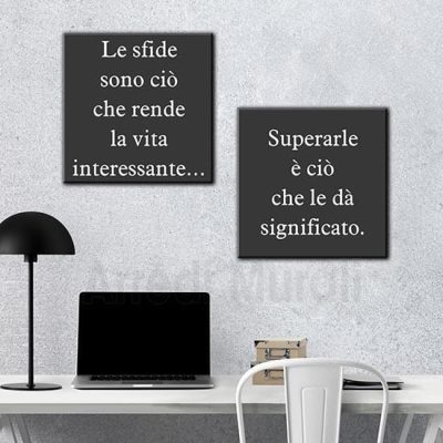 2 Quadretti con scritte che formano una frase motivazionale sulle sfide della vita