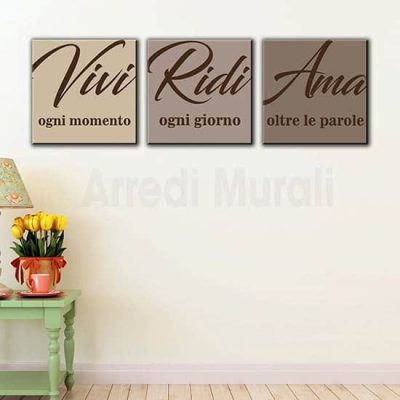 3 quadretti con scritte Vivi, Ridi, Ama da posizionare a piacimento