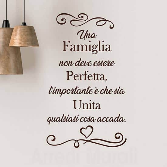 Frasi adesive murali sulla famiglia
