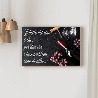 Quadro con frase sul vino su tela per arredare