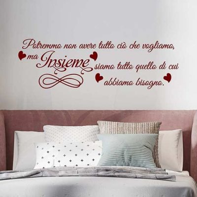 Frase d'amore adesiva per muro