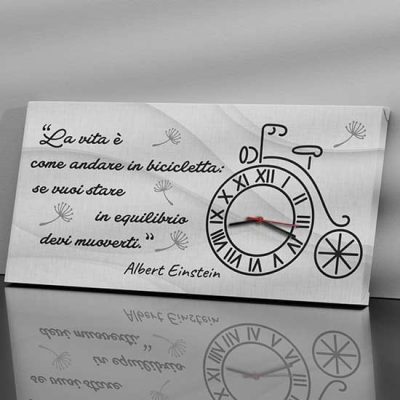 Orologio da parete con frase stampata su tela