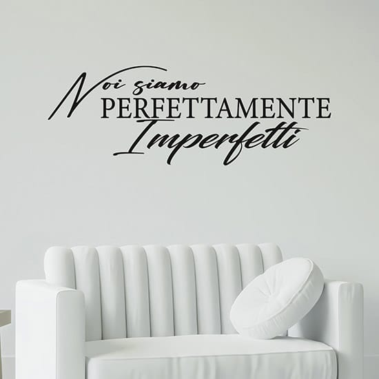 Frasi adesive per pareti decorate