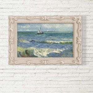 Quadro su tela con scena marina espressionista di Van Gogh, barche a vela e texture pittorica vivace, con effetto cornice stampata.