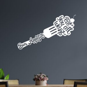 Decorazione adesiva da parete per cucina con lettering elegante, pensata per rendere l'ambiente più accogliente e ricco di personalità.