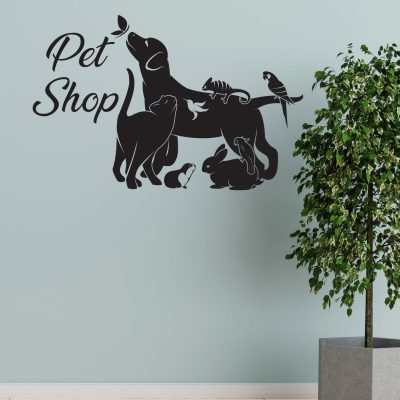 Stickers murali pet shop con sagome di animali per decorare le pareti di negozi dedicati agli amici a quattro zampe.